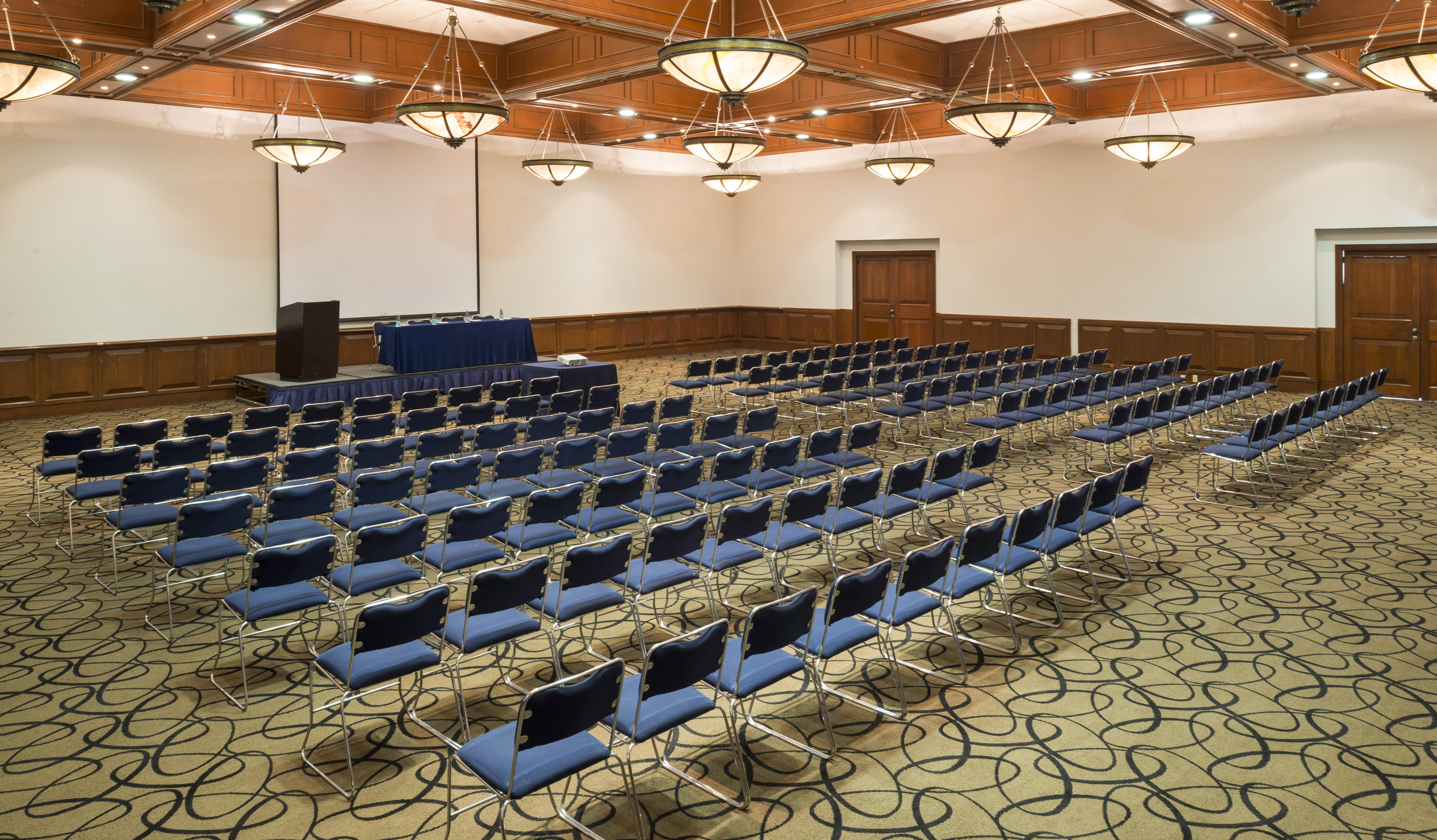 ホテル カミノ リアル プエブラ アンヘロポリス エクステリア 写真 The ballroom at the Hilton San Diego Bayfront