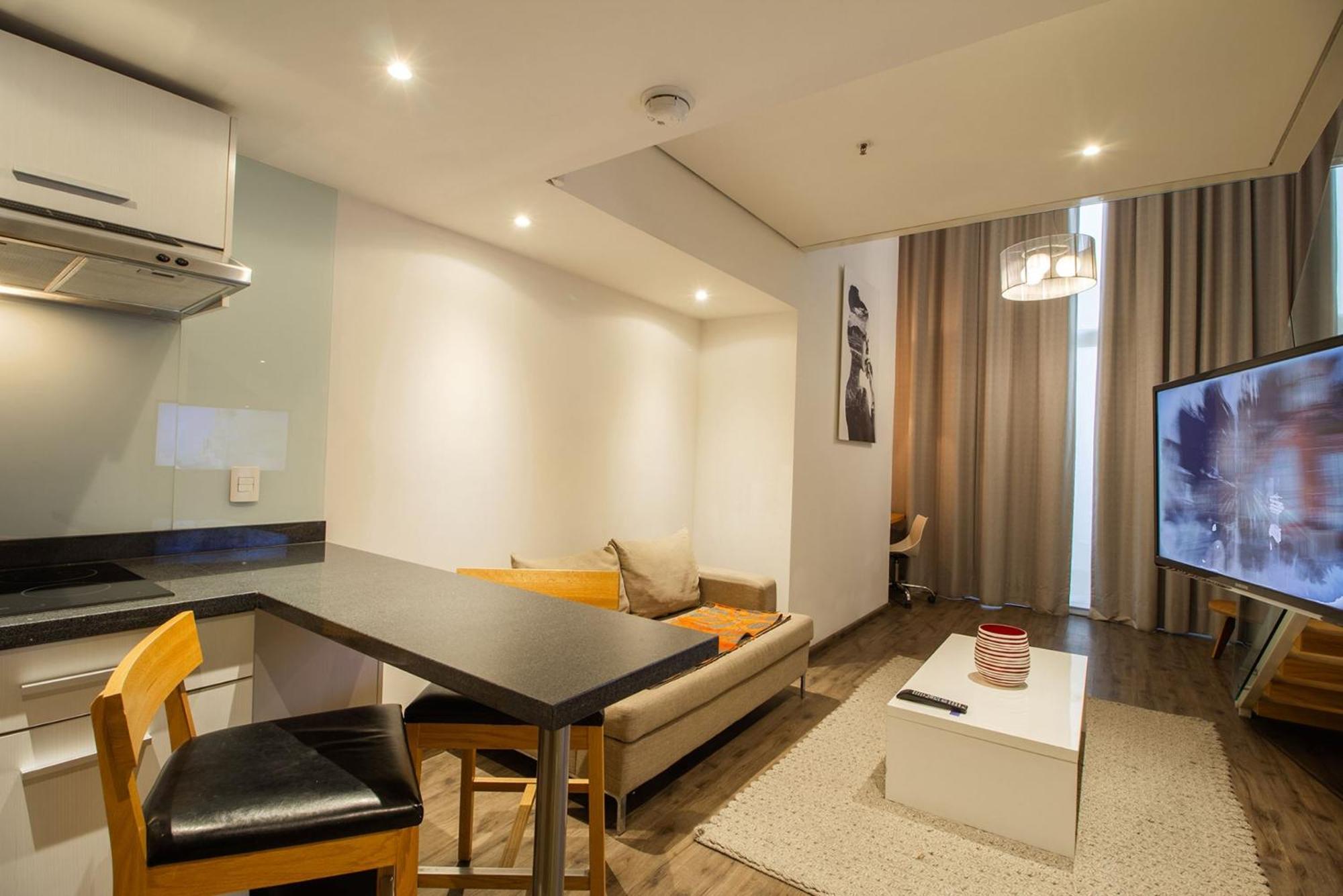 ホテル カミノ リアル プエブラ アンヘロポリス エクステリア 写真 A typical apartment in the complex
